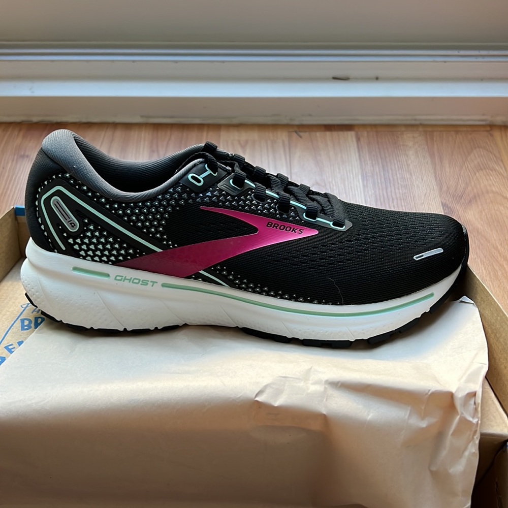 Brooks Ghost 14 Running Shoes! Super comfy!